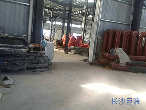 游樂(lè)設(shè)備生產(chǎn)基地4